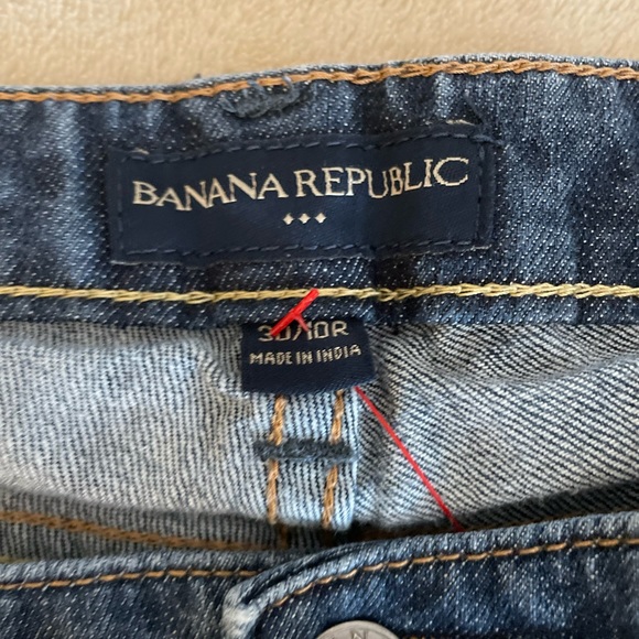 ***SOLD***Banana Republic Low-Rise Cropped Wide Leg Jeans - Size 10 - Picture 5 of 13